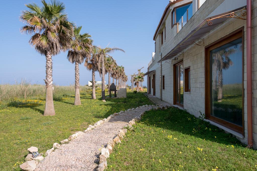 ホテル Lalena'S Garden Portopalo Di Capo Passero エクステリア 写真