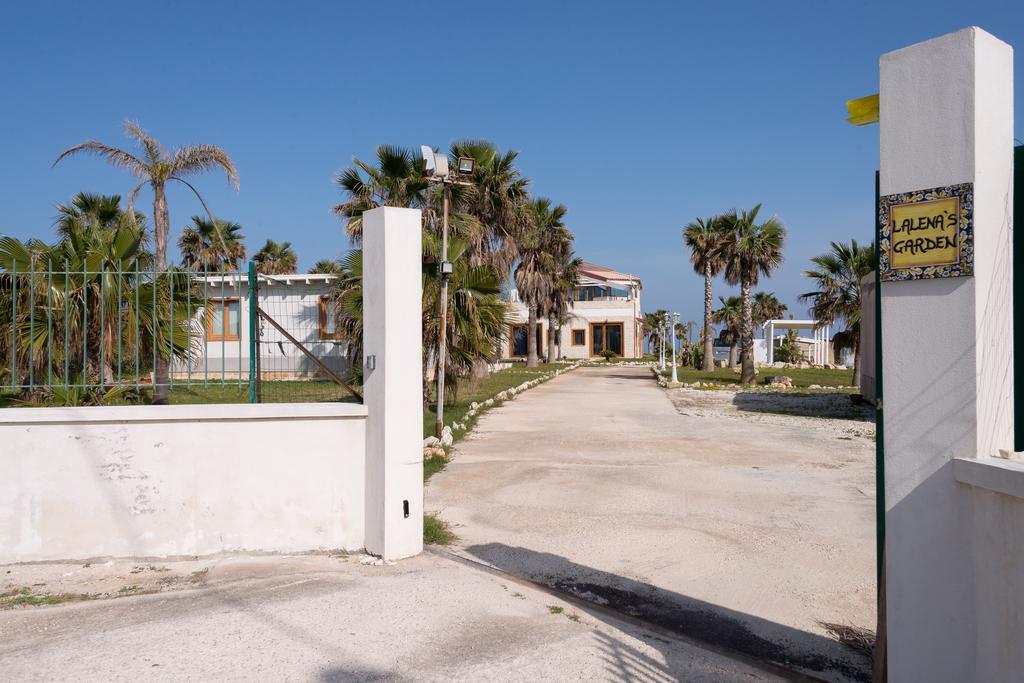 ホテル Lalena'S Garden Portopalo Di Capo Passero エクステリア 写真